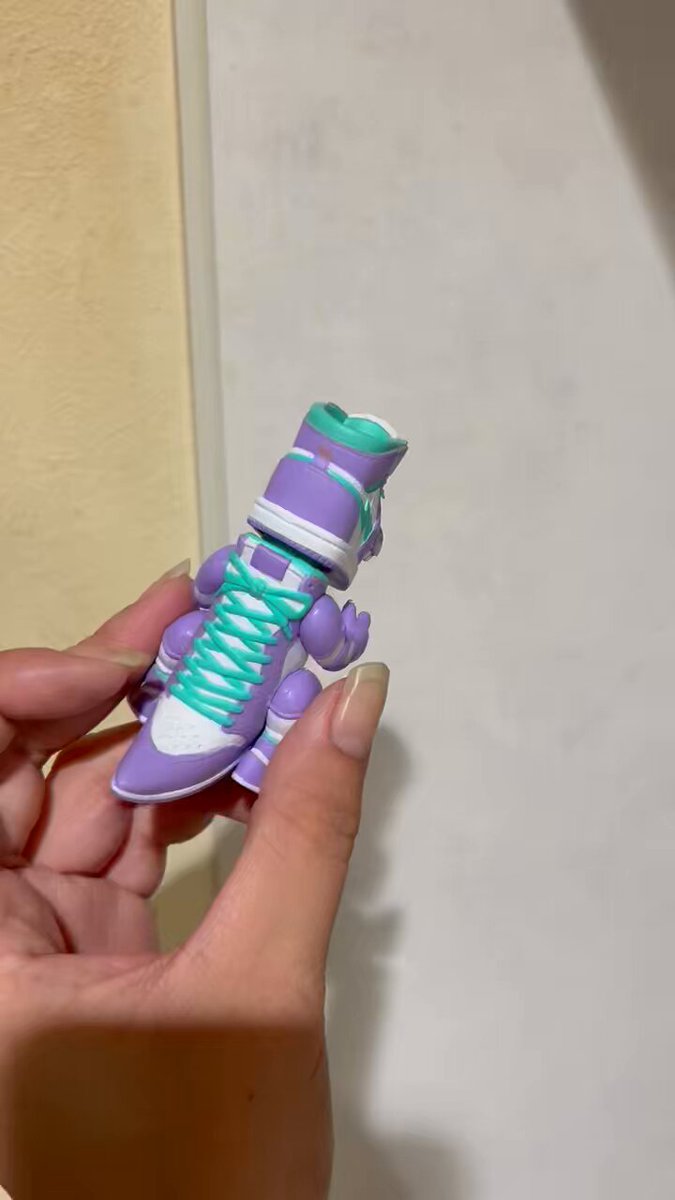 美品　貴重！　水色　スニーカーヘッド　今ならガチャもオマケに付けます 怪獣スニーカーヘッド - Hledat / X