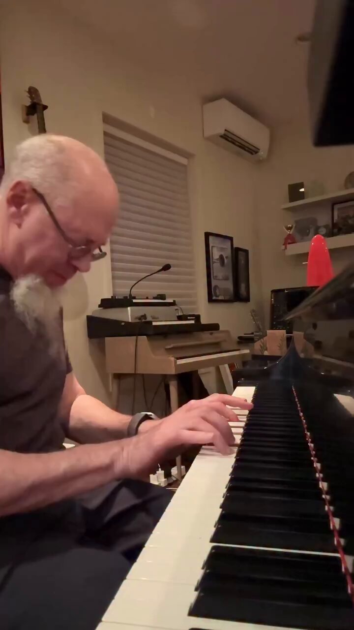 JORDAN RUDESS, 新品,直筆サイン入り,DREAM THEATER - メルカリ