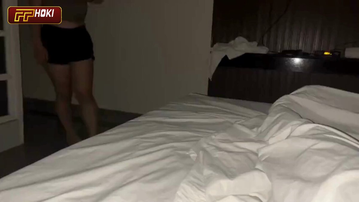 Boking Cewek Kesepian Kehotel