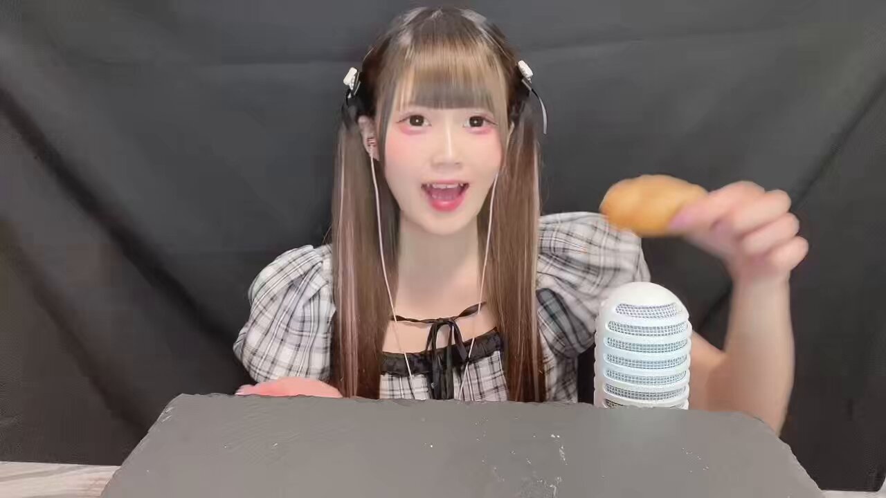 としょかんへ ぴょん！ ぴょん！ ぴょん！ | アニー