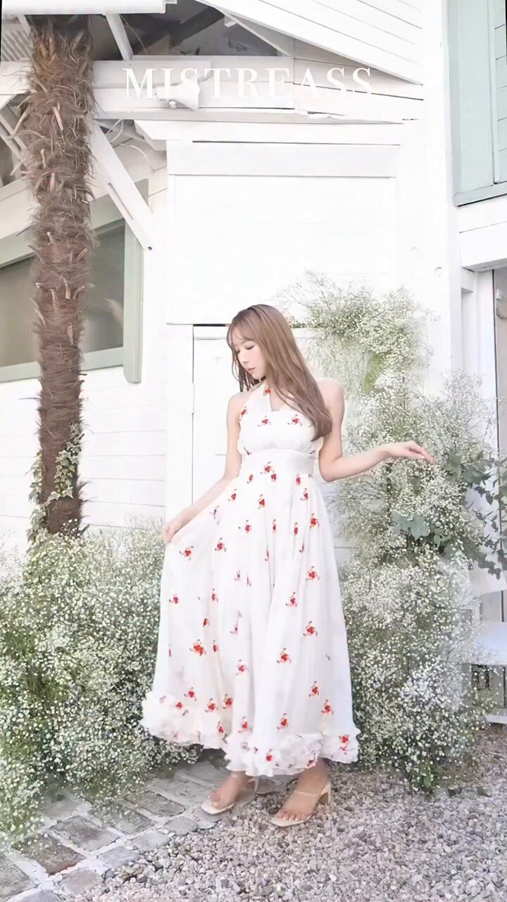 MISTREASS ミストレアスDouble Ruffle Dress 三上悠亜