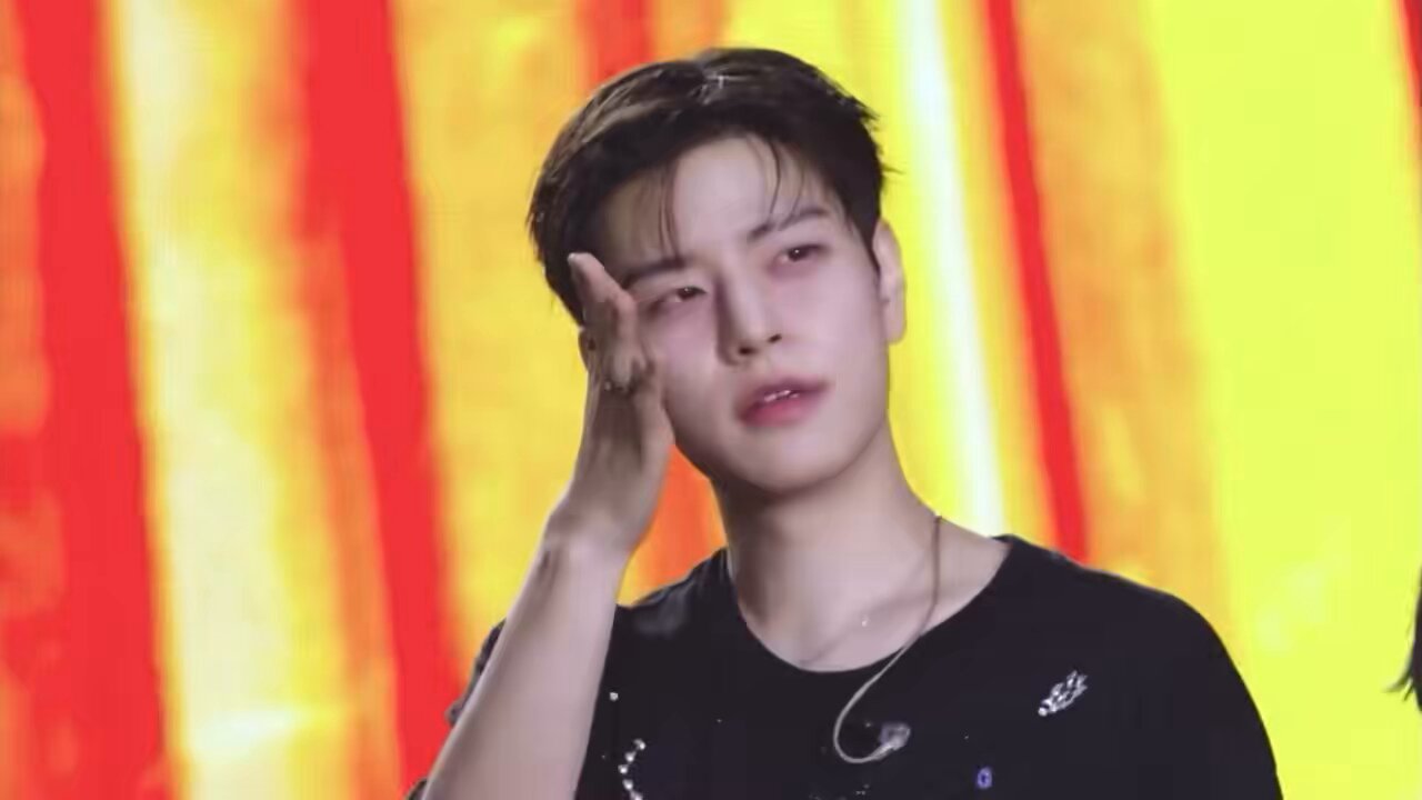 🦷 ₂ ₆ 🦷 (@1152_0922) / X