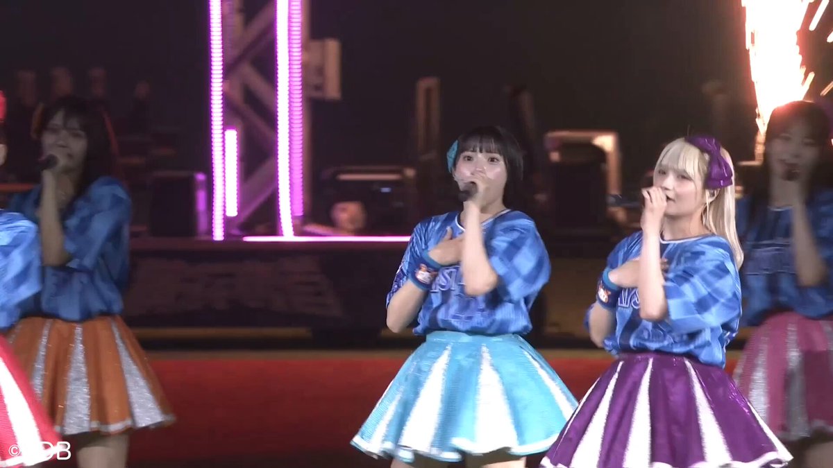 止まらない花火に勢いをもらって🔥》 YOKOHAMA STADIUMで、 最高のキス