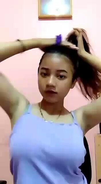 ABG cantik yang mulai nakal part 1