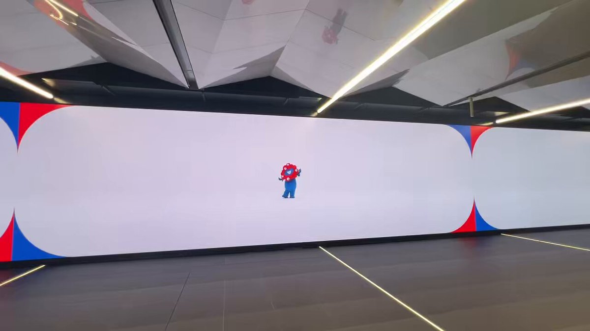 あしこ様　万博　リクエスト　確認用　　20個】【 未使用】EXPO2025 大阪万博 SPY×FAMILY 缶バッジ アーニャ