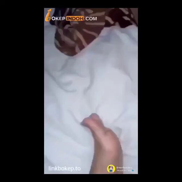 mantan sama pacar akur