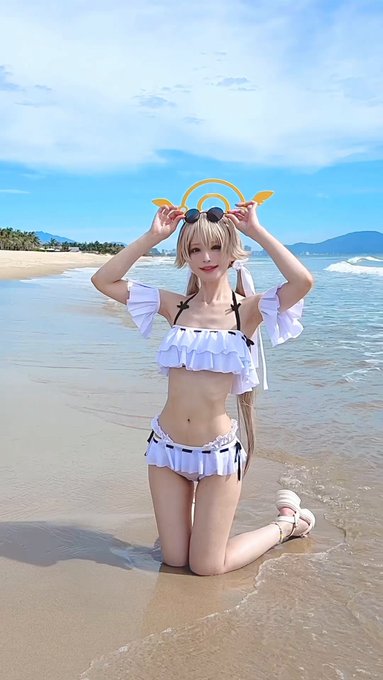 コスプレイヤーやもはちこのTwitter動画3