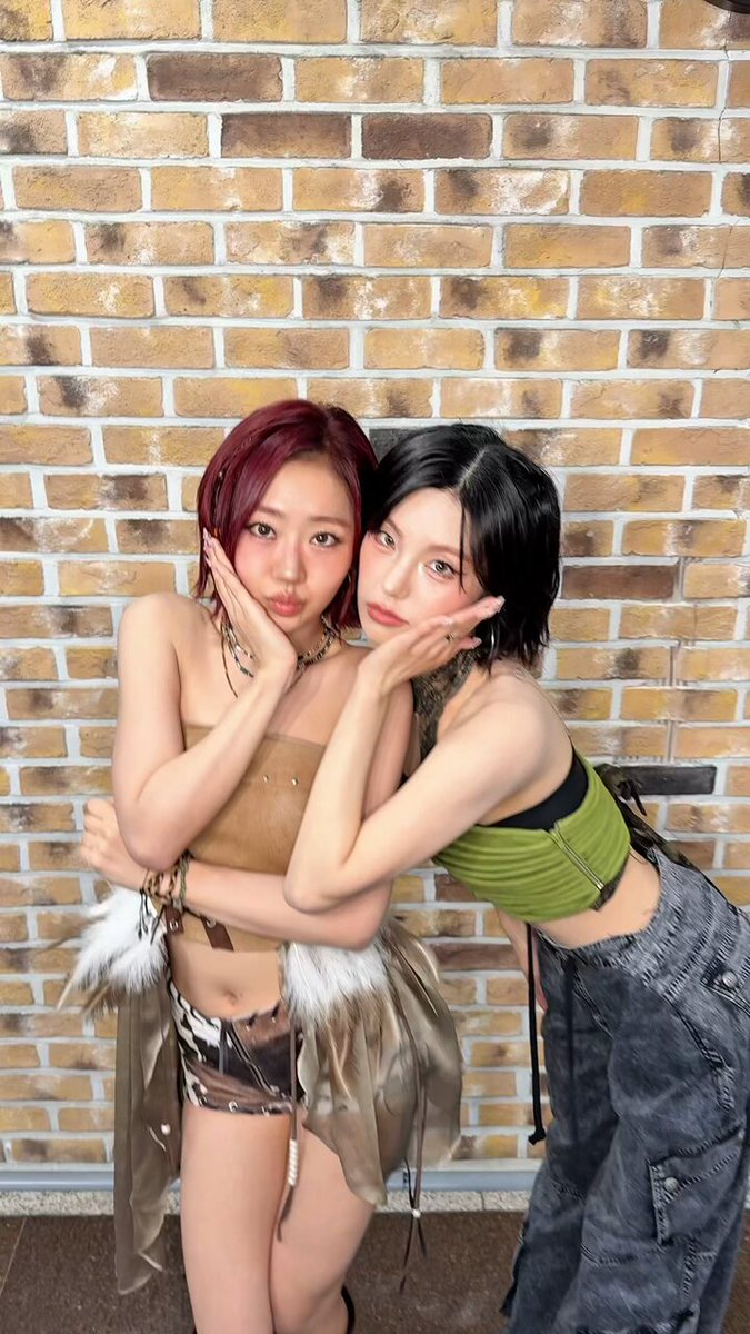 超特価激安の商品をすべて Seat) VIP from (K-Pop Hiro (@Ochiai_H) X / K-POP・アジア
