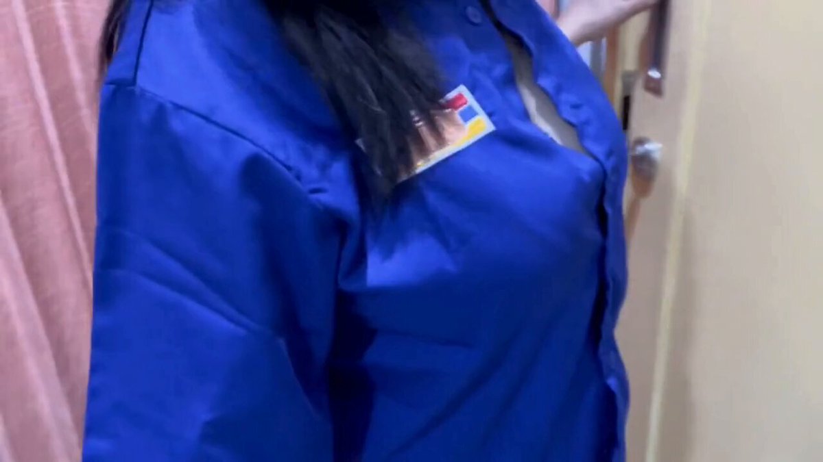 Kasir cewek selingkuh dengan supervisor bikin sange