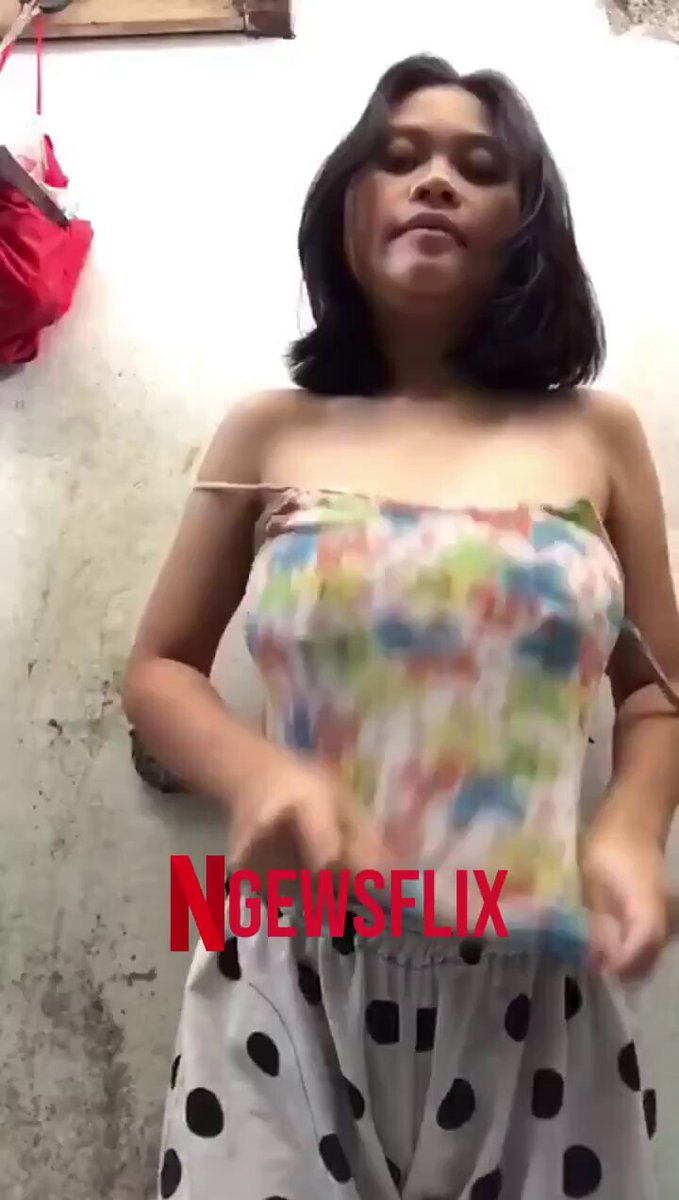 bugil di kamar mandi