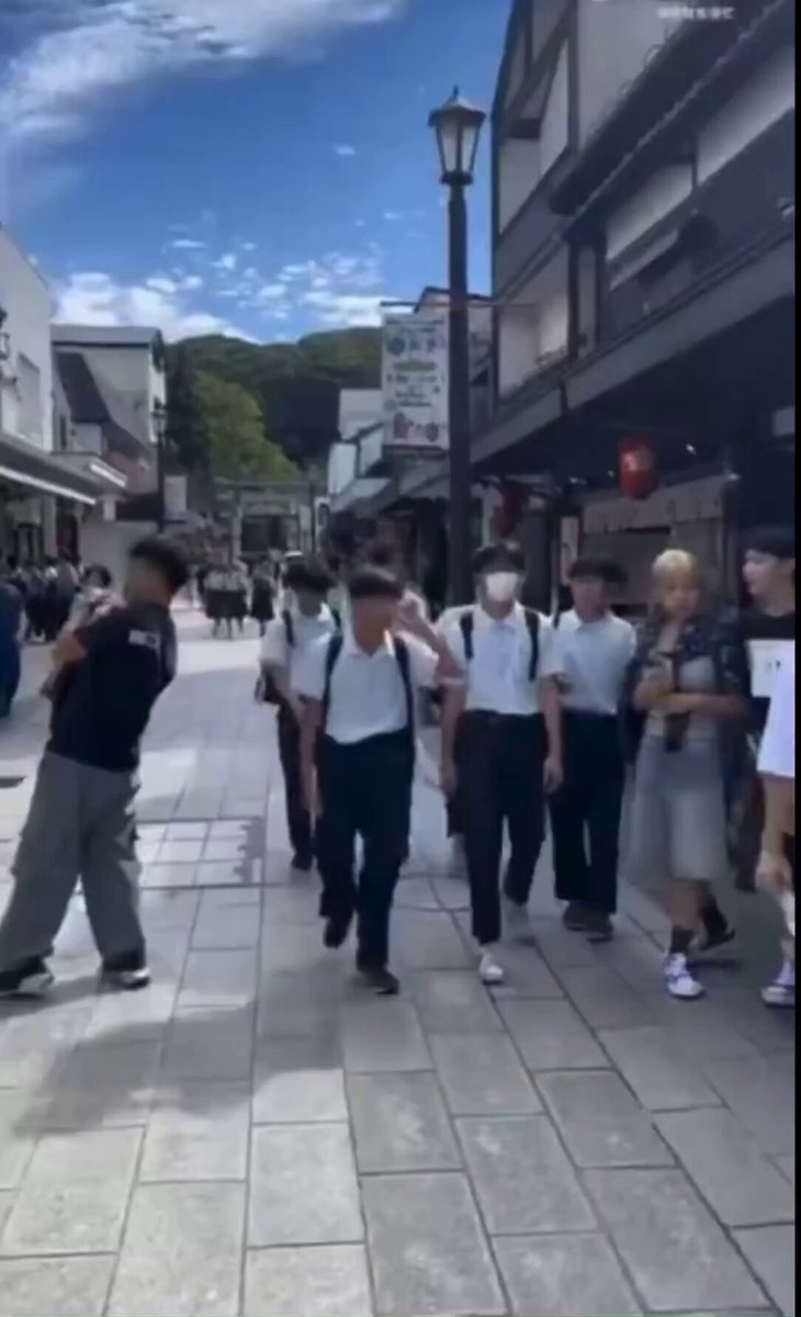 Video oleh @qsfkbwIhuWLhnjI