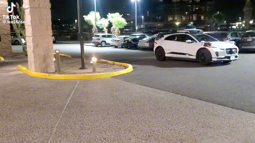 Waymo vehicle driving in circles