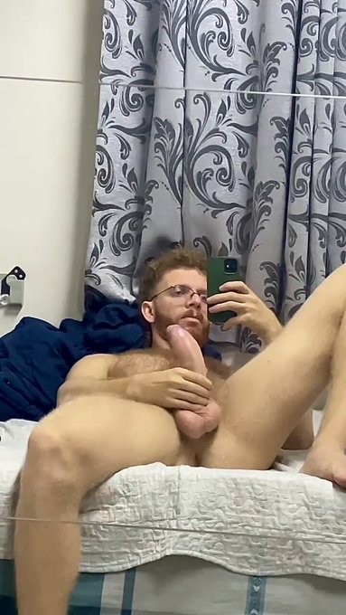 Hairy Hung Ginger
