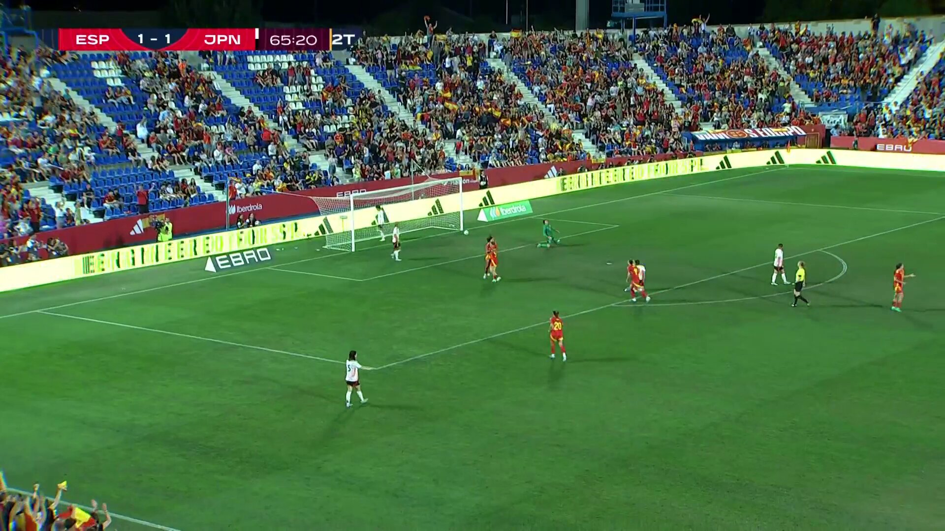 ¡¡𝗚𝗢𝗢𝗢𝗢𝗢𝗢𝗢𝗟!!¡¡𝗚𝗢𝗢𝗢𝗢𝗢𝗢𝗢𝗟!!👉 Vicky López, atenta en el área, anota el segundo para la @SEFutbolFem 🇪🇸🆚🇯🇵 I 2-1 I 65'📺 @la2_tve #JugarLucharYGanar