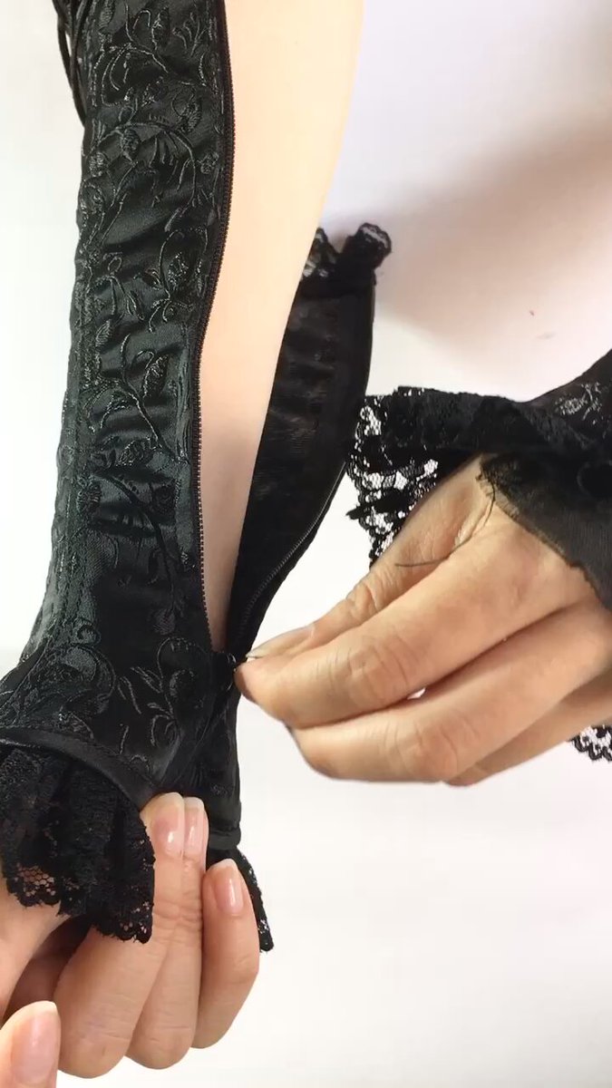 アームコルセット黒 Arm Corset [Black] | massaging capsule