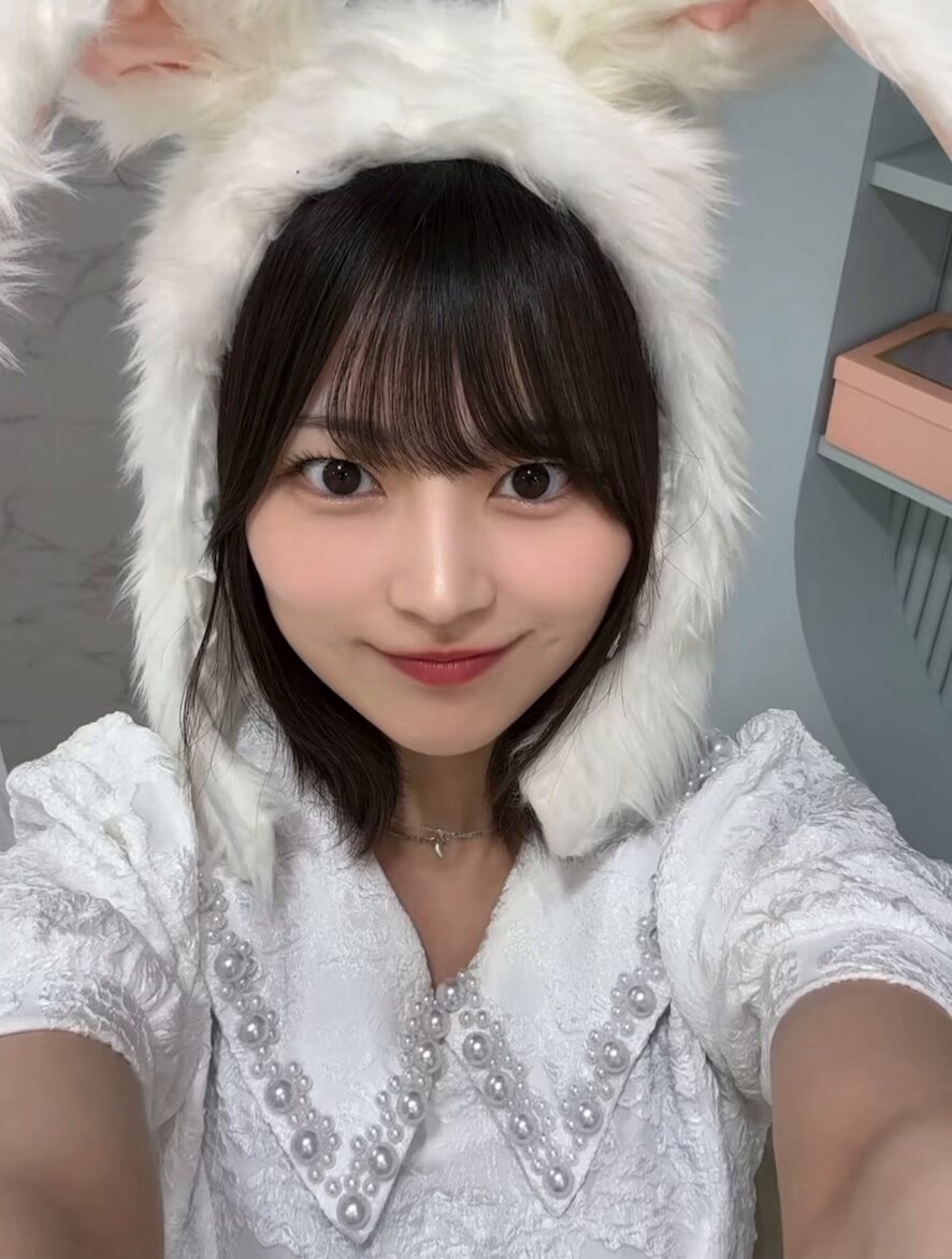 R*い様 宇咲　Rabbit 直筆サイン入りフォトブック Rabbit 宇咲 フォトブック - メルカリ