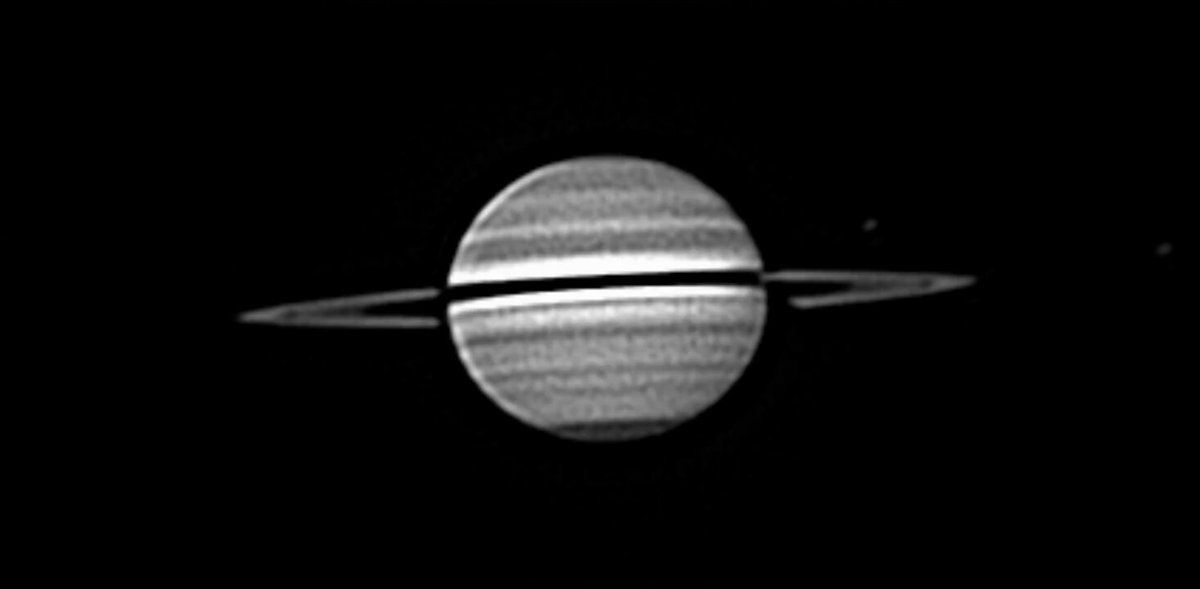 鉄の惑星 太陽系外の青い巨大ガス惑星
