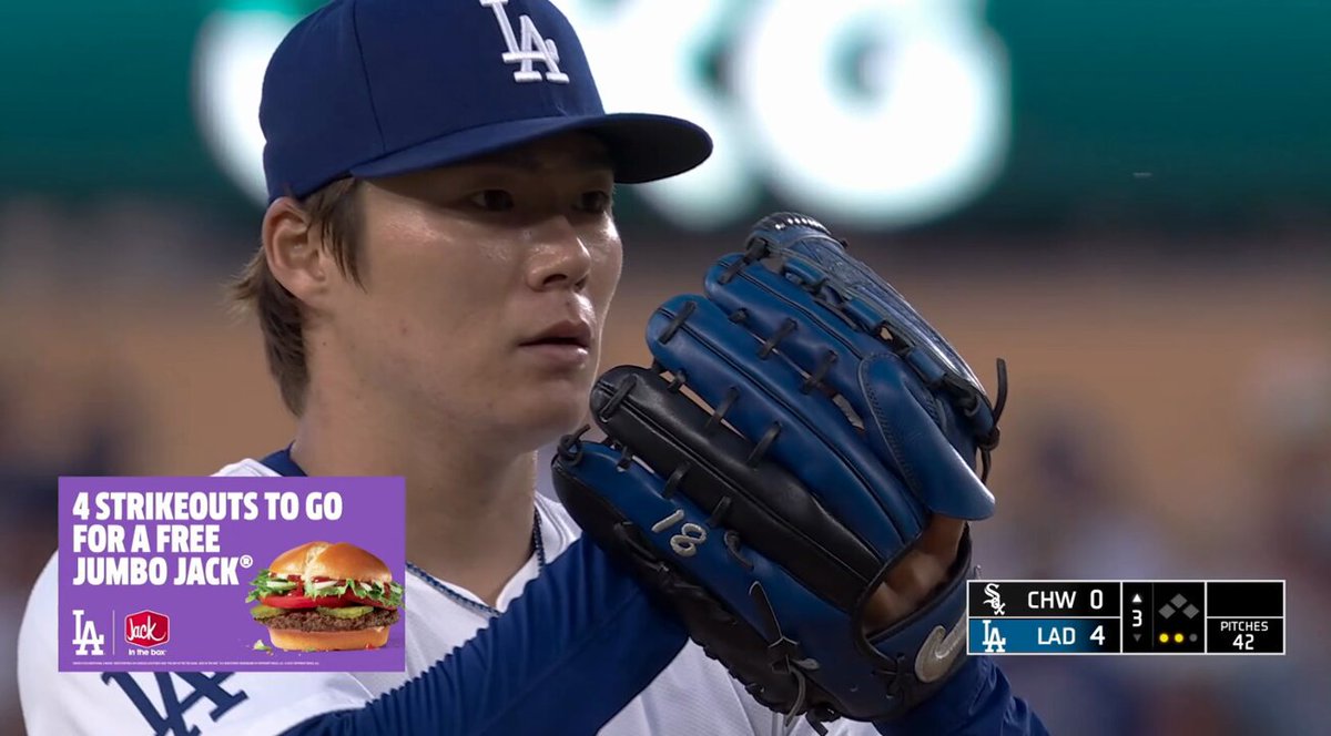 Yoshinobu Yamamoto with a fastball, cutter, and split combo for a