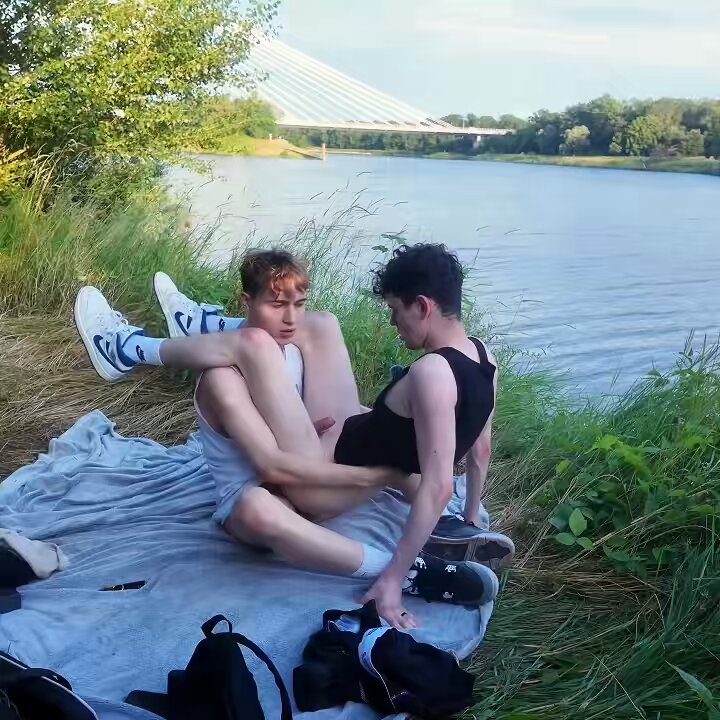 RT @bestgayfetish: outdoor fun 20251204020457