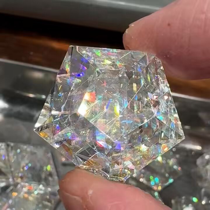 ガラスアクセサリー モナジー工房
