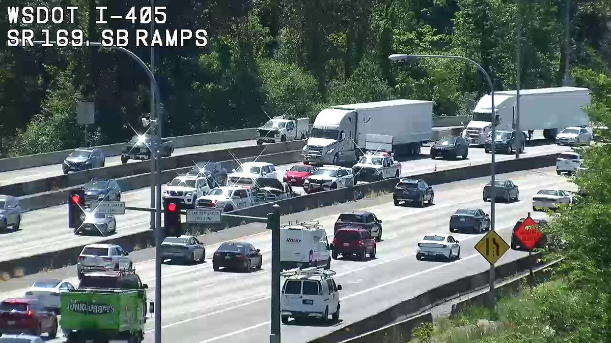 Update: Ang lahat ng mga linya ng NB ng I-405