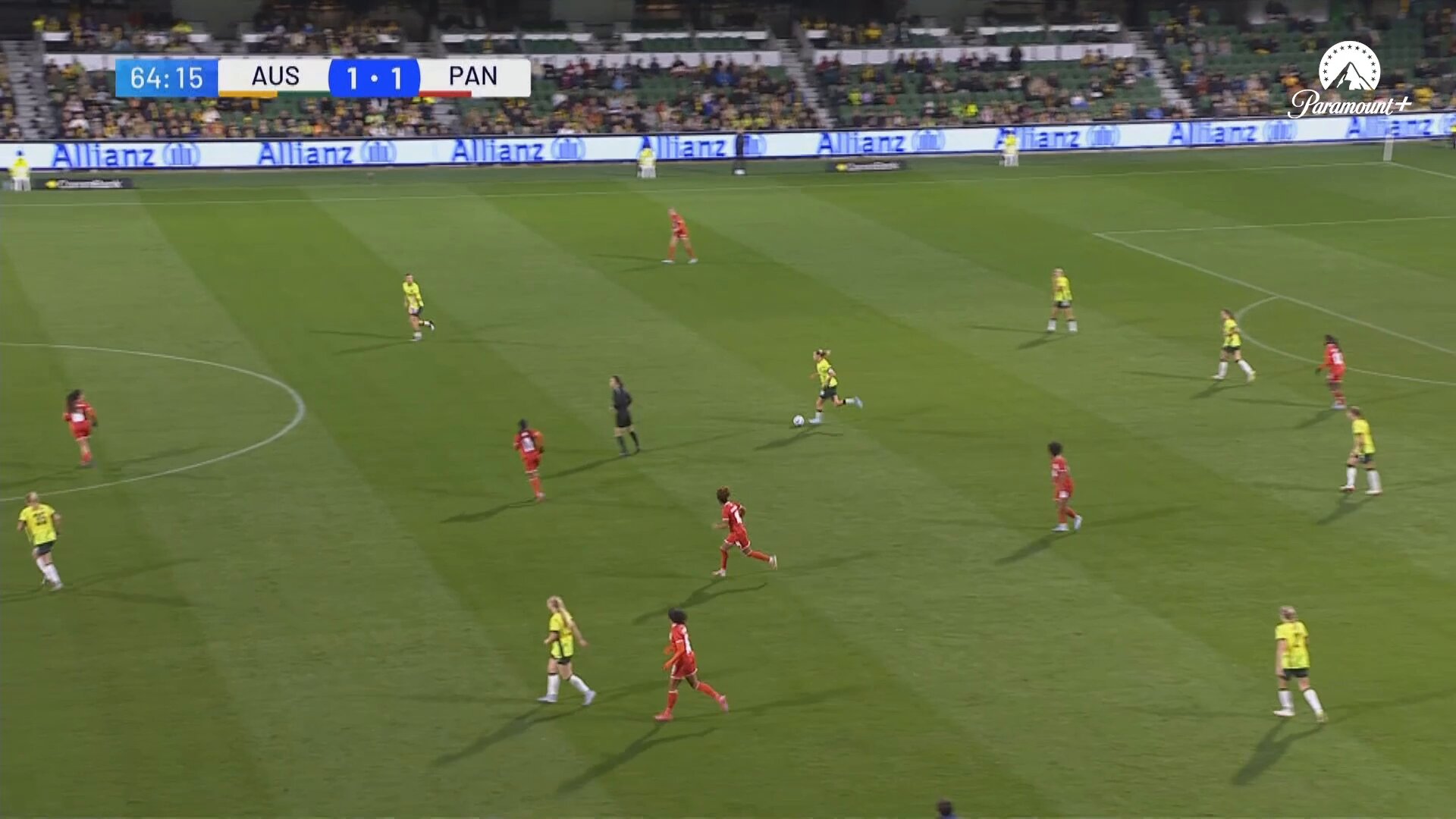 Hayley Raso and Michelle Heyman combine once again with the latter heading her 33rd goal in green and gold 🙌🎥: @ParamountPlusAU#Matildas #AUSvPAN #WAtheDreamState
