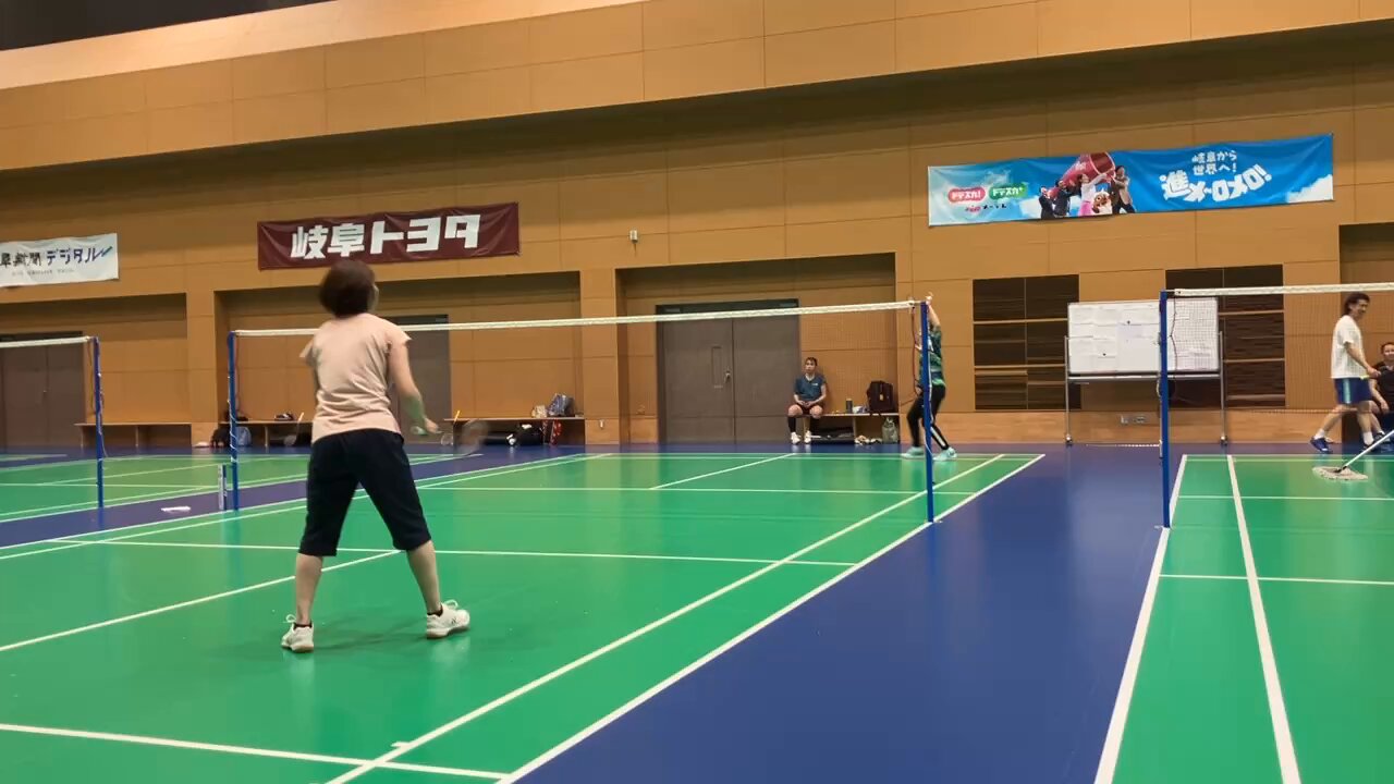 前田　　美順 　直筆サイン入りフォト　日本代表　バドミントン　オリンピック 960px-Yonex_IFB_2013_-