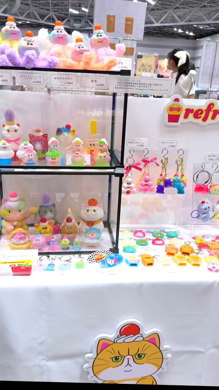 デザフェス refreshment toy リフレッシュメントトイ 猫　ラメ デザフェス refreshment toy リフレッシュメントトイ 猫 ラメ