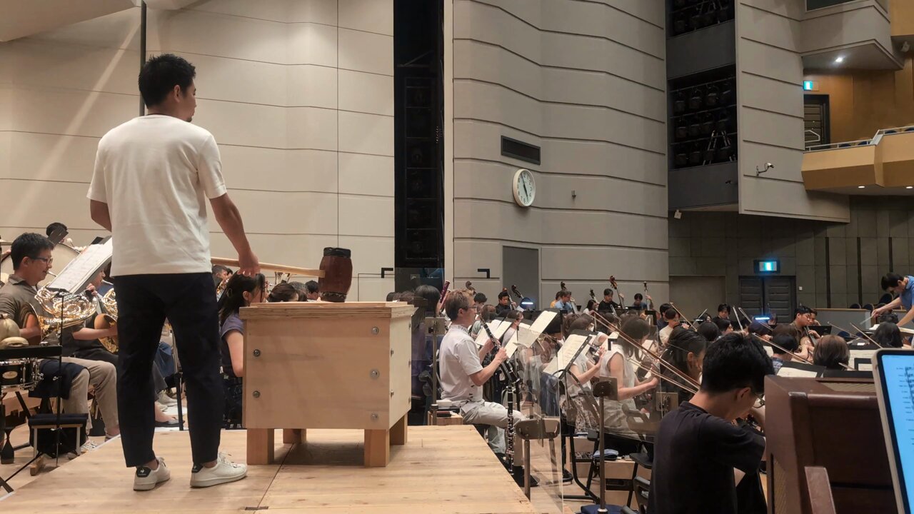 Amazon.co.jp: ズーラシアンフィルハーモニー管弦楽団 秋の芸術