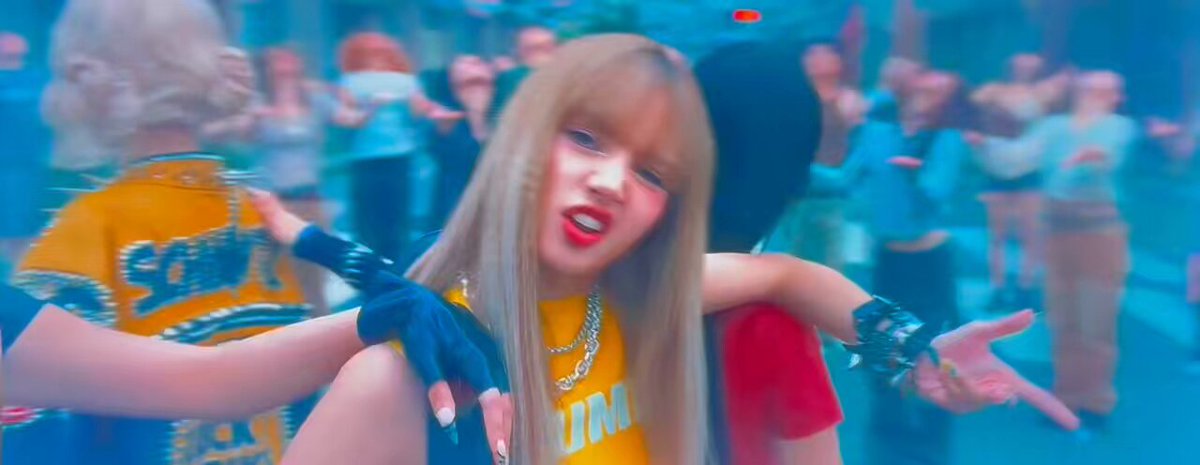 ブラックピンクとリトルグリーンメン Amazon.co.jp: BLACK PINK ブラックピンク ジス ジェニー ロゼ