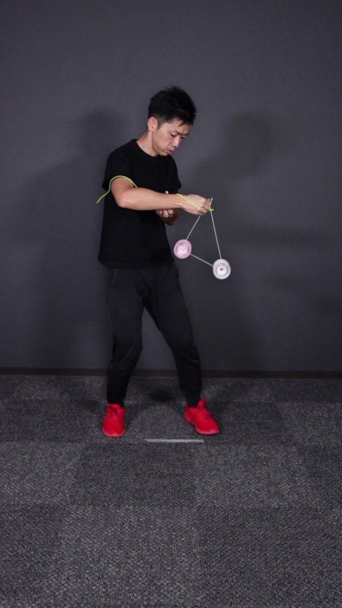 フローレス ホワイト/レッドリム C3yoyodesign フローレス ホワイト/レッドリム C3yoyodesign
