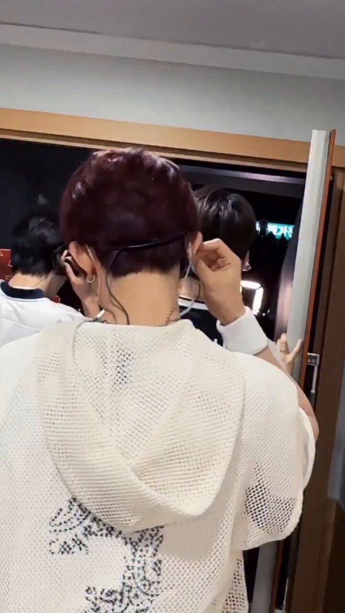 [TWN] STANCE ZIPUP★韓国で人気★JEHD3419 SUNGHANBIN_JP 🫘 on X: 