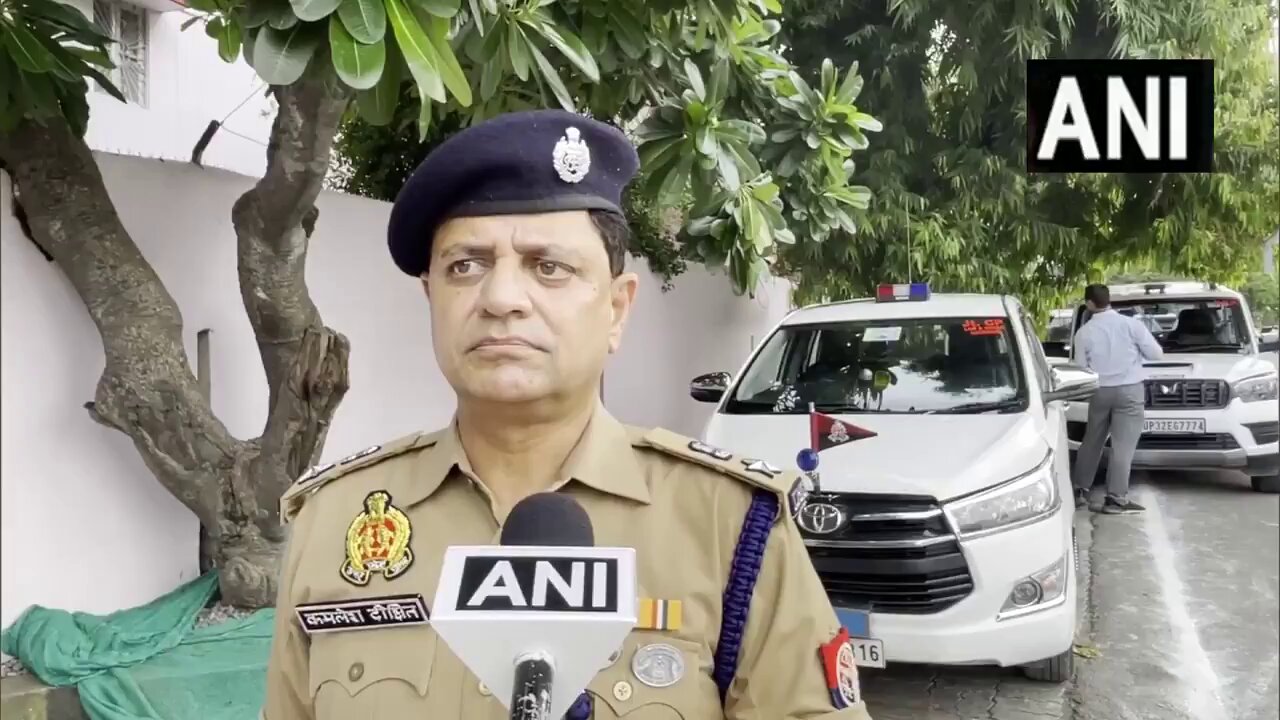 Fake IAS Officer