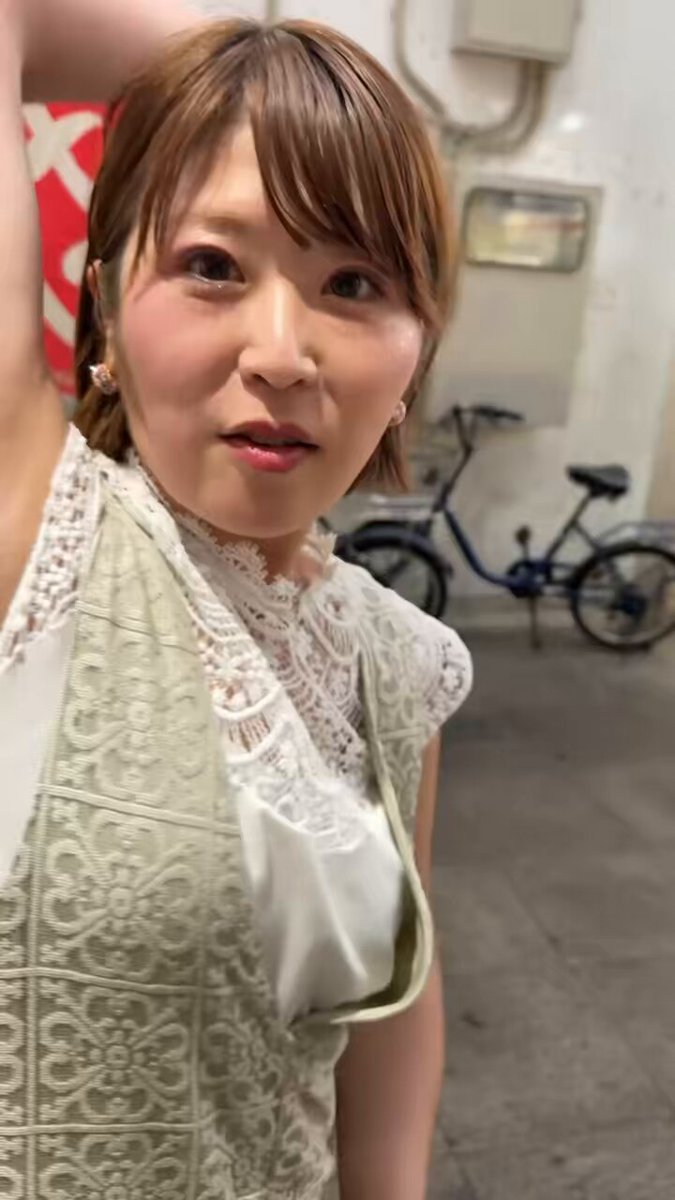 Video oleh @sin_pi_sin