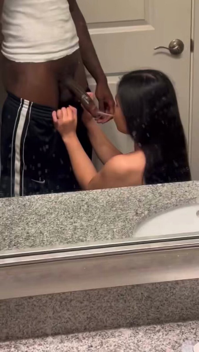 Asians really do give the best head