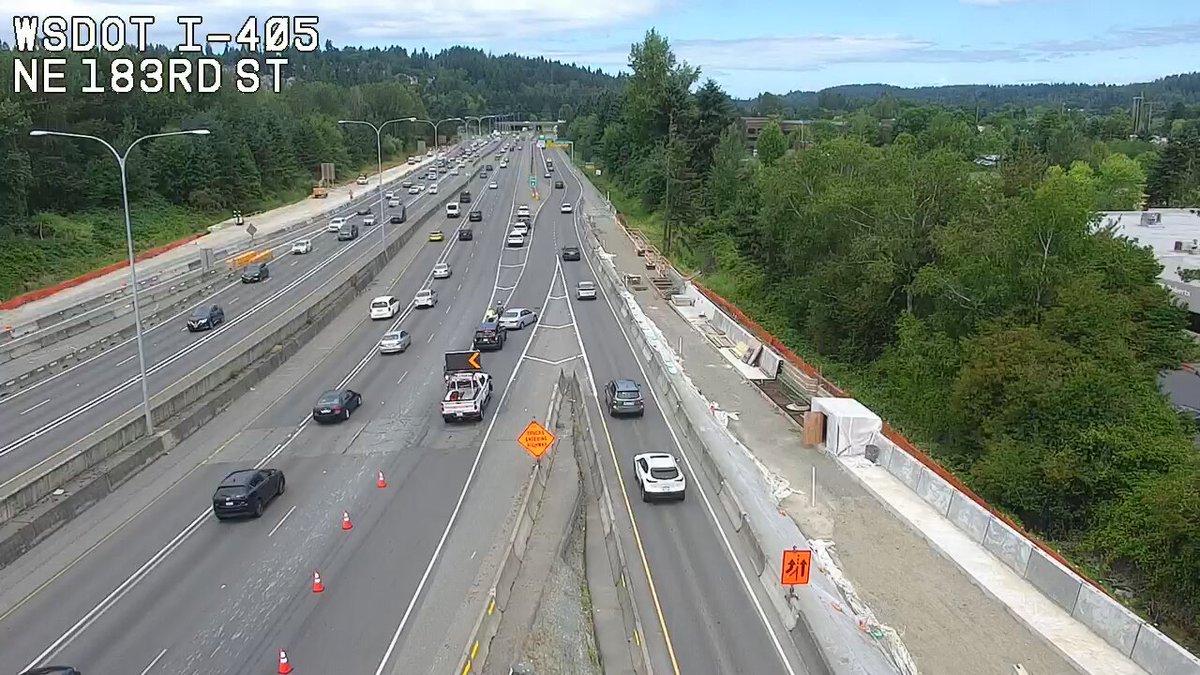 ACTUALIZACIÓN 12:39 PM: NB I-405 en NE 195th St