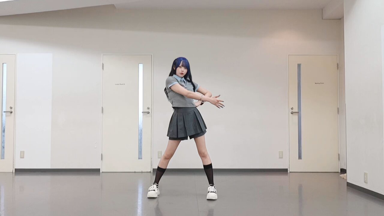 靴下ちゃんページ くつしたちゃん (@kutsu_sita_n) • Instagram photos and videos