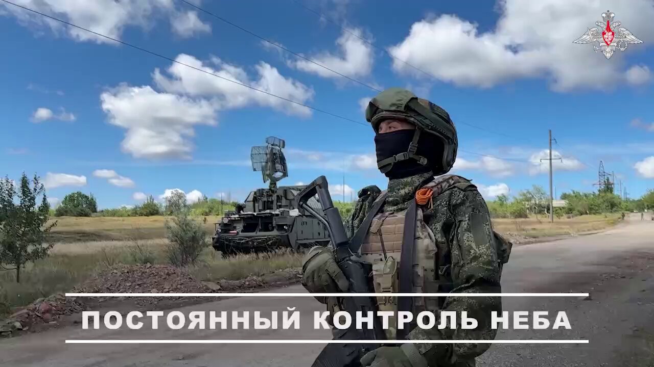 統帥綱領・統帥参考(軍事機密) 總統主持資通電軍編成典禮建構厚實資電戰力為提升我國資訊作戰