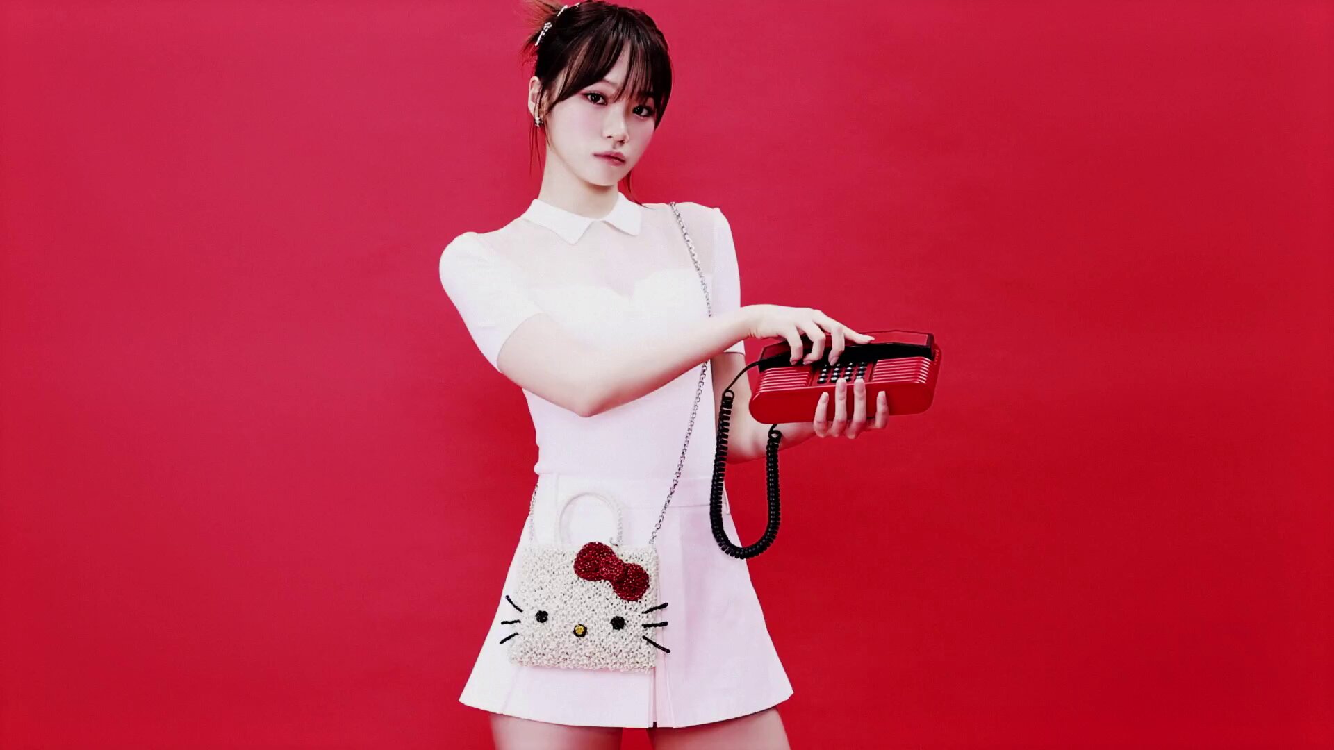 【ANTEPRIMA】即対応 モノトーンフィオーリ イヤリング ANTEPRIMA】即対応 モノトーンフィオーリ イヤリング (ANTEPRIMA