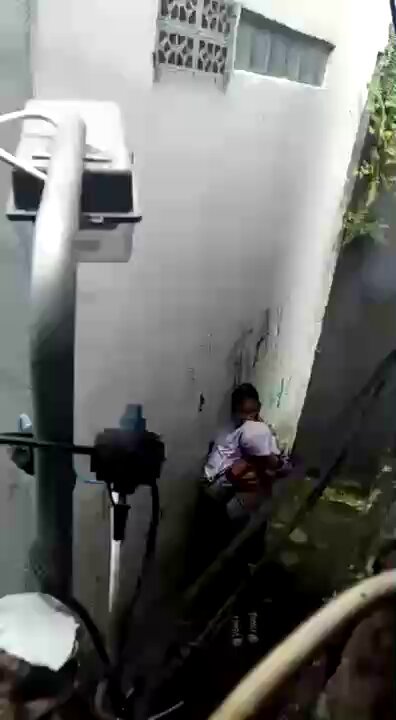 ngentot di belakang sekolah