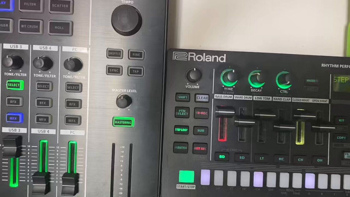 Roland RDL-2040 動作品 Roland ローランド RDL-2040 ディレイ 動作品