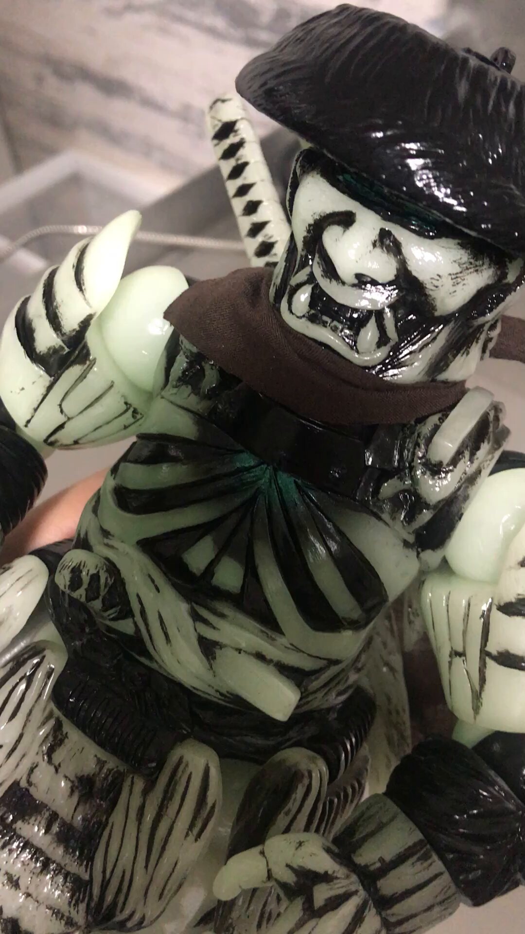 ケテル　至高玩具　死侍　一期　蓄光　ソフビ Amazon.co.jp: 至高玩具 Kether ケテル 死侍白黒 死侍 ソフビ