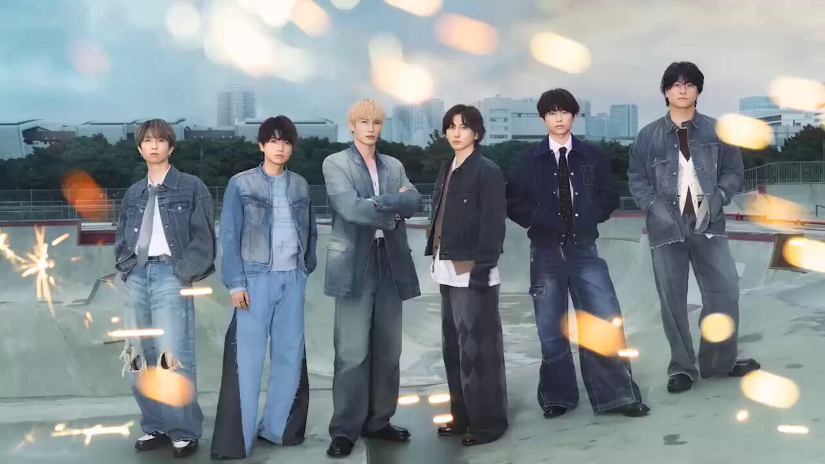 SixTONES 公式写真 タワーレコードあべのHoop店 on X: 