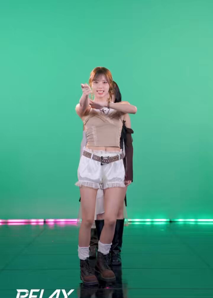 Purple kiss ジウンセット【値下げ】 sddefault.jpg?v=6542b1ba