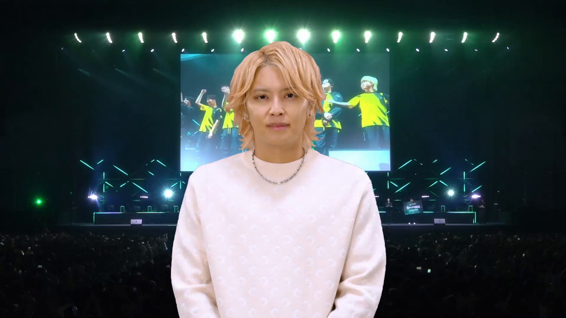 手越祐也 FC会員 X&#39;mas BANQUET パーカーホワイト Amazon.co.jp: 手越祐也 FC会員 X'mas BANQUET パーカーホワイト