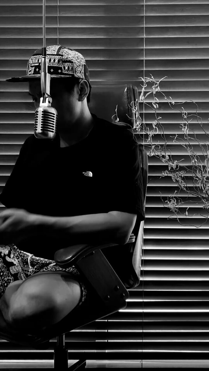 taka様 ◈ONE OK ROCK◈ Video Clip Boyhood of taka - YouTube