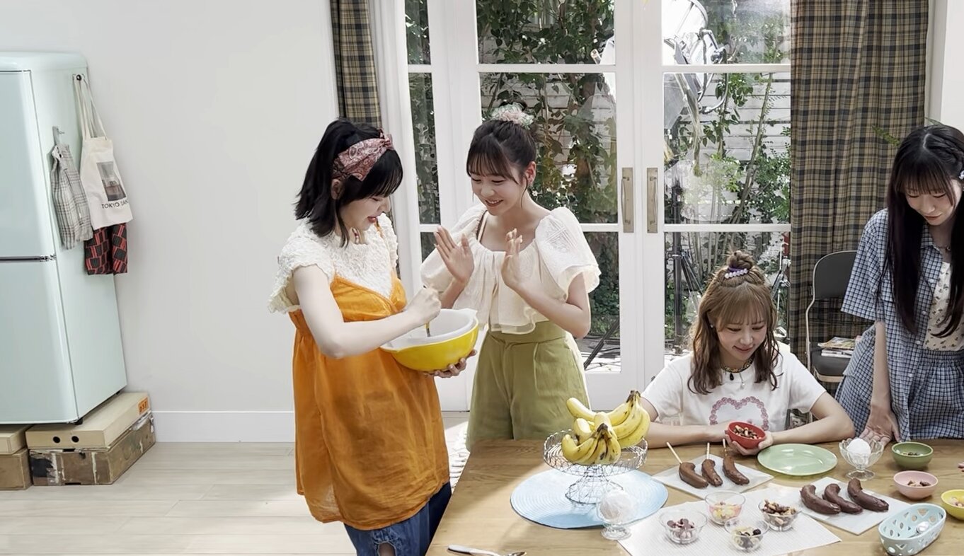 櫻井優衣♡セット 櫻井優衣（FRUITS ZIPPER）1st写真集『YUi』2月20日発売《特別