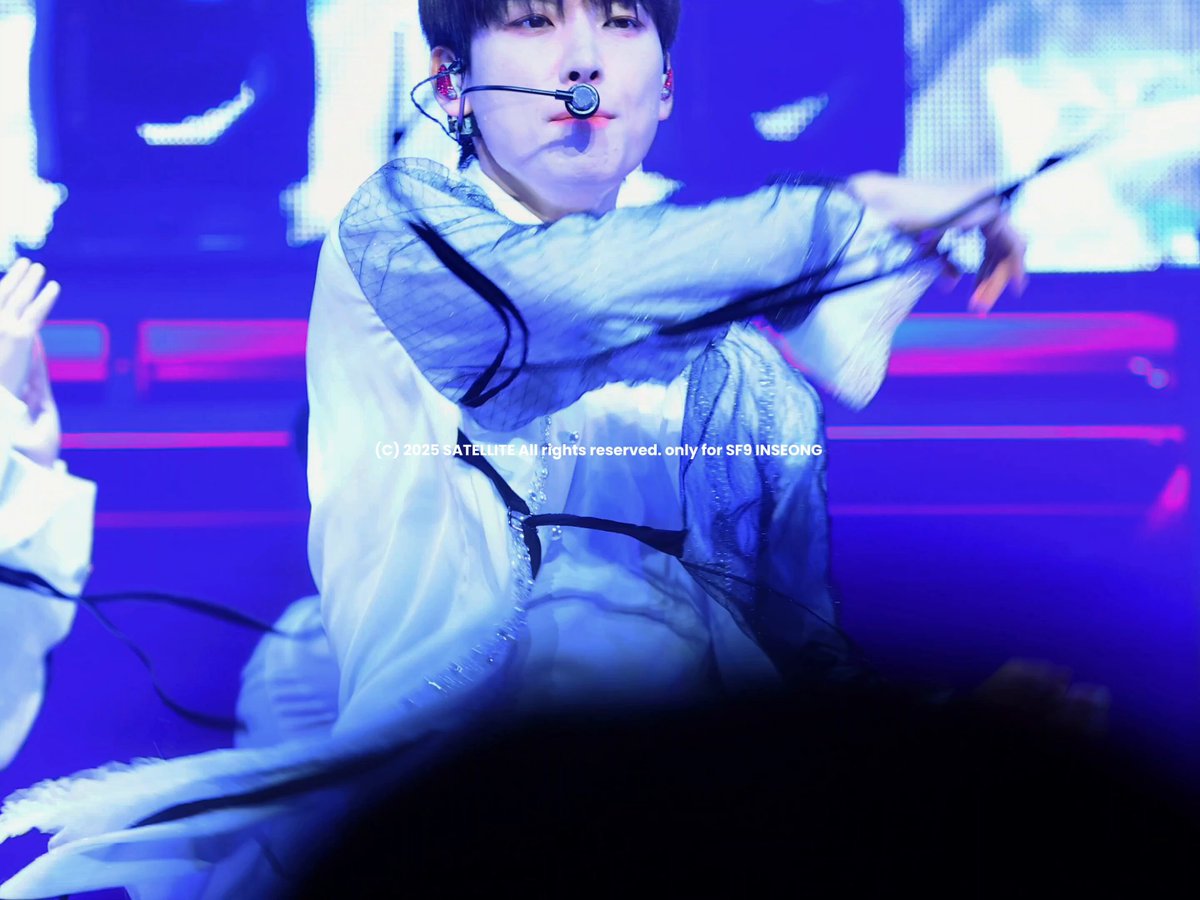 SF9 インソン ツーショット INSEONG SF9official on X: 