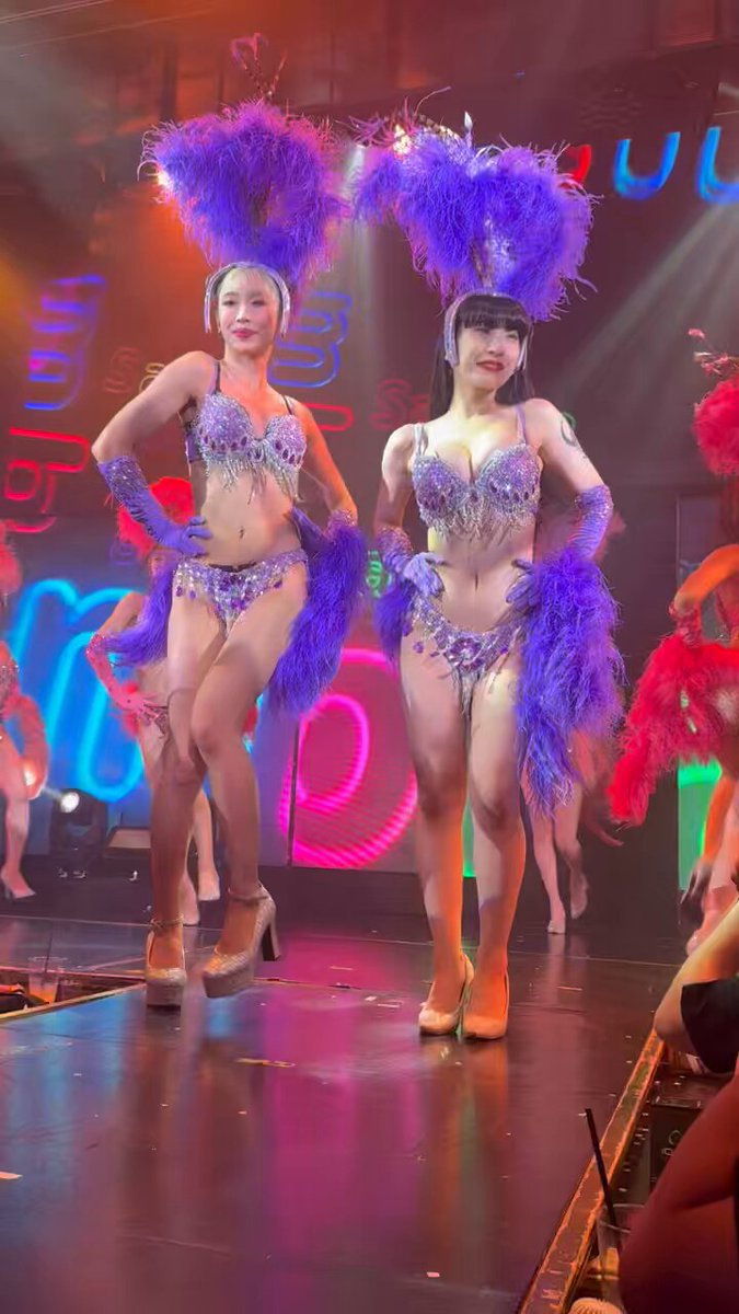 えびちゃん (@ebi_burlesque) / X