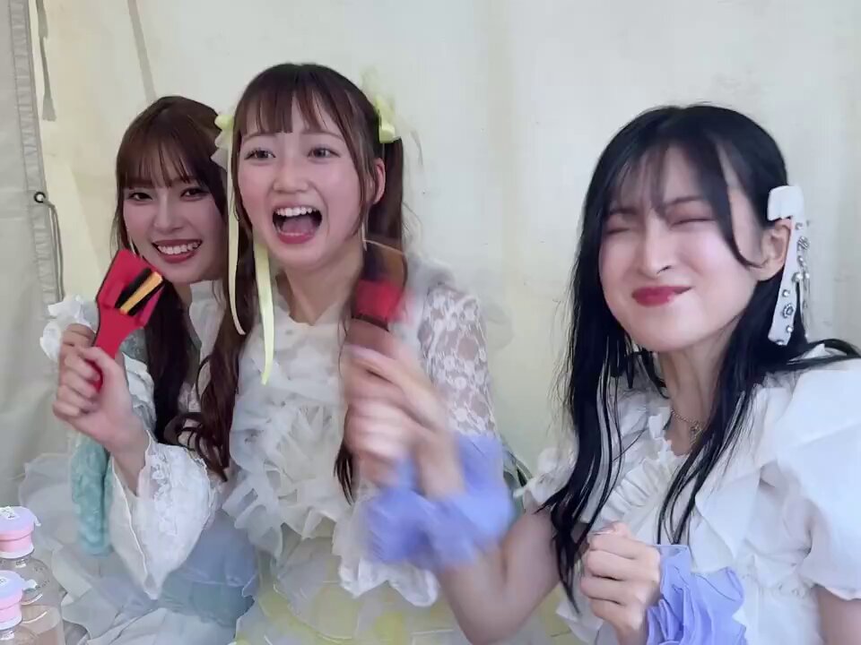 ヒラリン3 （ファミリーネーム→けん玉さん…エビ中えま命名